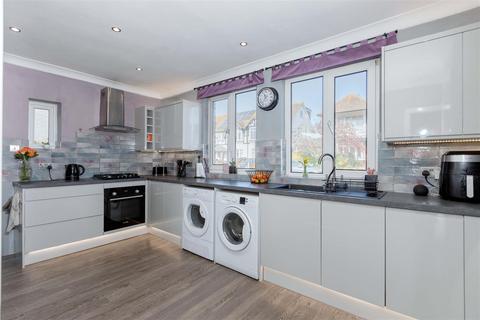 4 bedroom detached house for sale, Malvern Close, Worthing