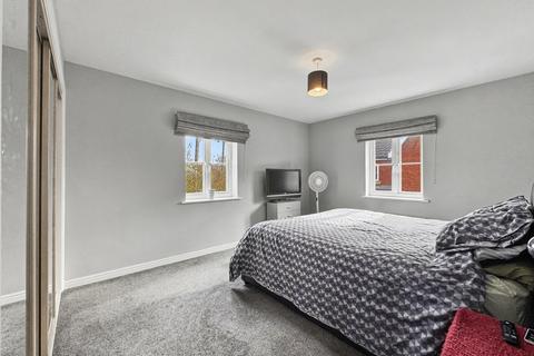 2 bedroom end of terrace house for sale, Firecrest Drive, Stowmarket, IP14