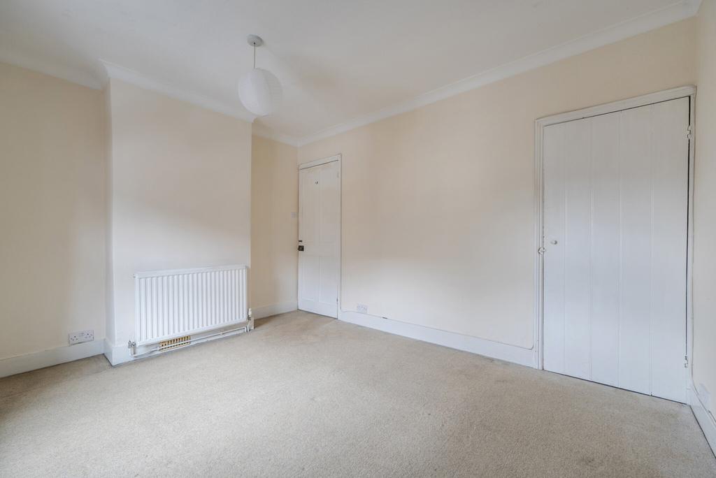 1428903-8-69b82ab...
