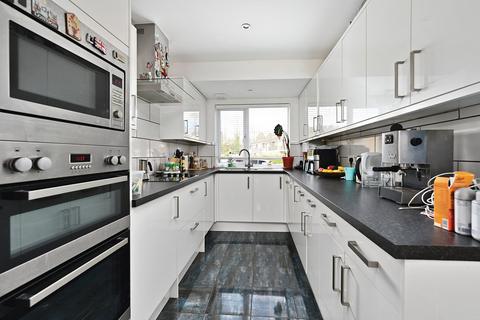 3 bedroom terraced house for sale, Dart Road, Farnborough, GU14