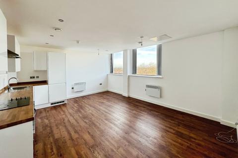 2 bedroom flat to rent, Ashton Lane, Sale, Greater Manchester, M33