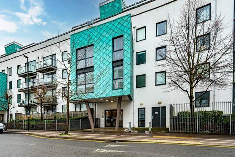 2 bedroom flat to rent, Drayton Park, Arsenal, London, N5