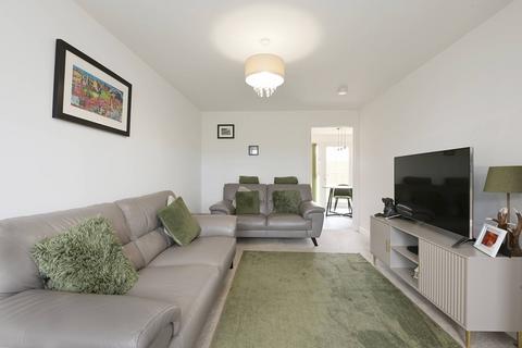 4 bedroom detached house for sale, 32  Brocken Brigg Parkway, Gilmerton, Edinburgh, EH17 8NT
