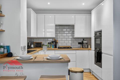 2 bedroom flat for sale, Hawkers Avenue, Plymouth, PL4 0QT