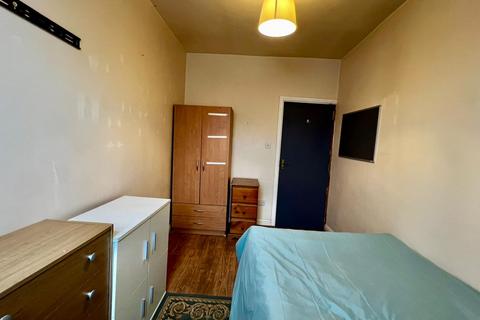 undefined, Raddlebarn Road, Birmingham B29