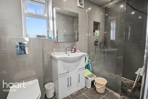 4 bedroom semi-detached house for sale, Bransgrove Road, Edgware