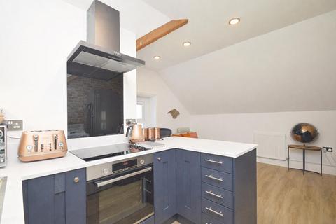 undefined, BEAUTIFULLY PRESENTED HOME * SHANKLIN