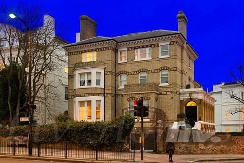 2 bedroom apartment to rent, Rosslyn Hill, London NW3