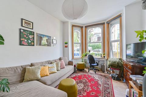 1 bedroom flat to rent, Oakhurst Grove, East Dulwich, London, SE22