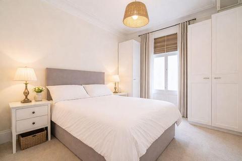 2 bedroom apartment to rent, Clifton Hill, London NW8