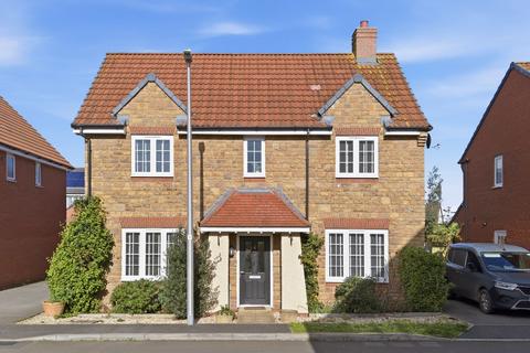 5 bedroom detached house for sale, Blackcap Avenue, Yatton, BS49