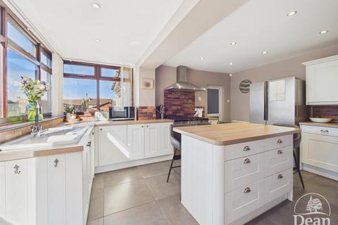 undefined, Littledean Hill Road, Cinderford