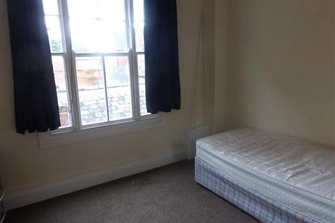 undefined, High Street, Worcestershire B61