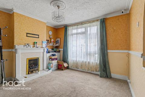 2 bedroom semi-detached house for sale, Livingstone Road, Thornton Heath