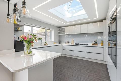 5 bedroom detached house for sale, Mayfield Avenue, Peacehaven, BN10 8PB