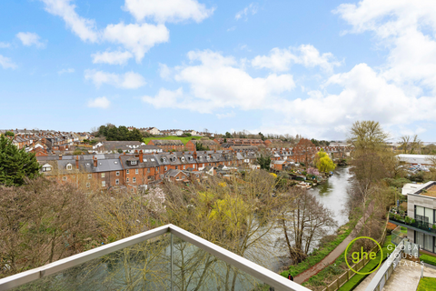 2 bedroom flat for sale, 5-9, Berkeley Avenue, Reading