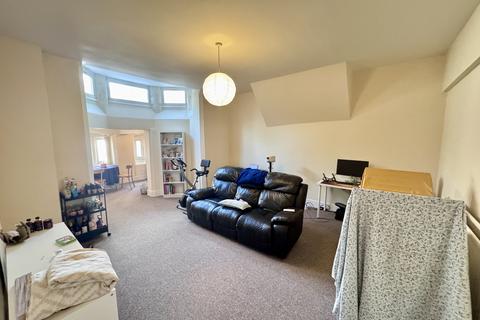Forest Road West, Nottingham, NG7