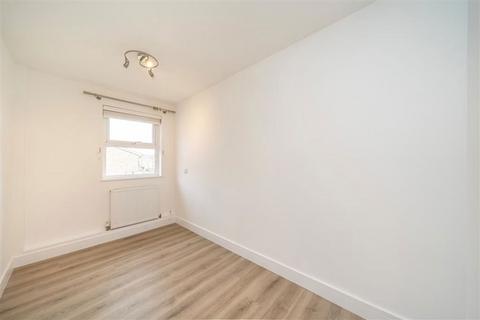 undefined, Hope Close, London SE12