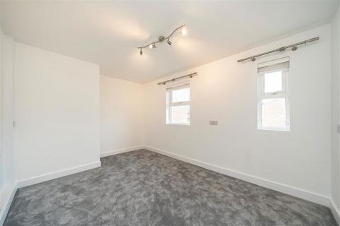 undefined, Hope Close, London SE12
