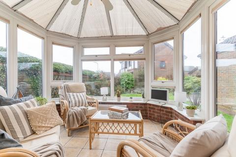 3 bedroom detached house for sale, Beacons Close, Rogerstone, NP10