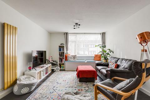 undefined, Deptford Crescent, Nottingham NG6