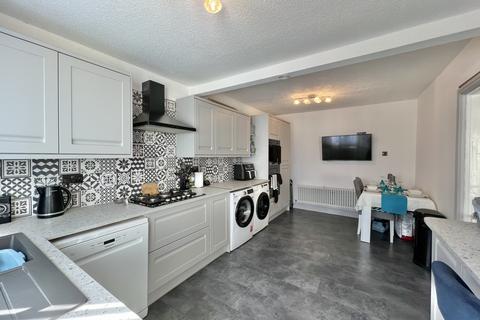 2 bedroom bungalow for sale, Collyhurst Avenue, South Shore FY4