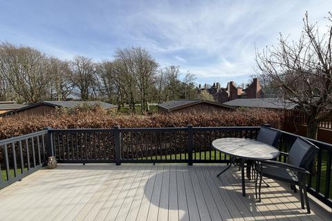 undefined, Plas Coch, Llanfairpwll, Anglesey, LL61