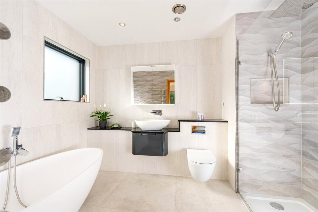 Principal Ensuite