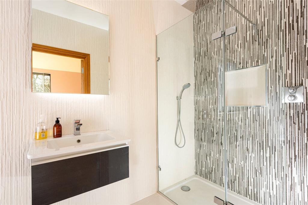 Ensuite Three