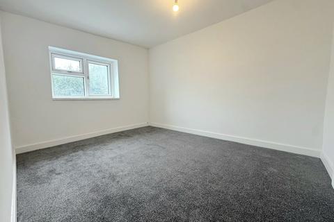 3 bedroom terraced house to rent, Morgan Street, New Tredegar, NP24