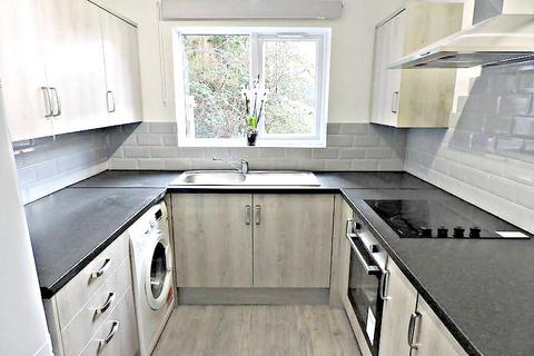 2 bedroom apartment for sale, Lingfield Close, High Wycombe