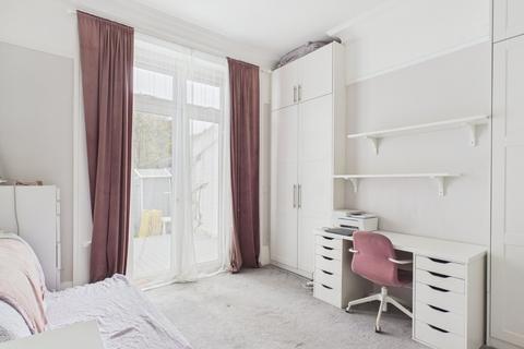 undefined, Cherry Orchard, Staines-upon-Thames, Surrey, TW18