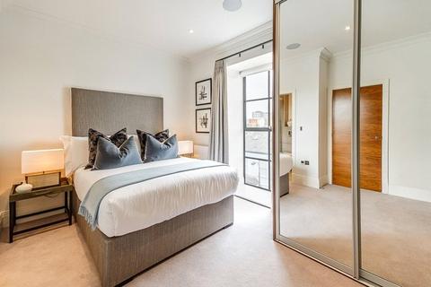 2 bedroom apartment to rent, Palace Wharf, Fulham W6