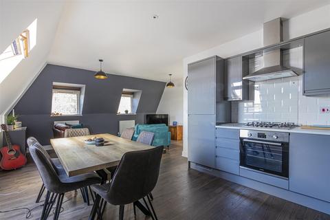 undefined, Severn Grove, Cardiff CF11