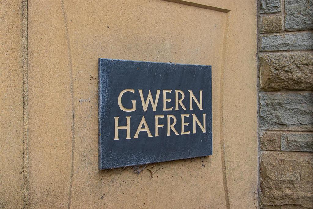 Lo Q21h Zqh0 Cc HY3d0o4 Oh A.jpg