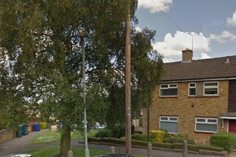 3 bedroom semi-detached house for sale, Banbury,  Oxfordshire,  OX16
