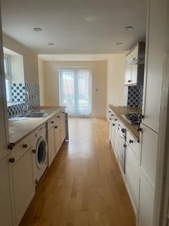 2 bedroom terraced house to rent, Franchise Street, Weymouth DT4