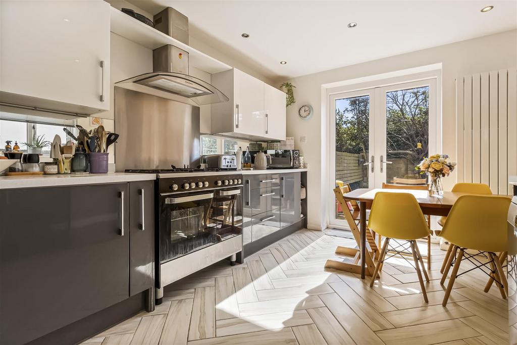 171 Pavilion Road-009.JPG