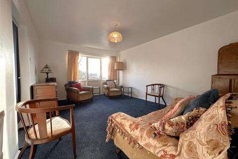 2 bedroom bungalow for sale, Southfield Terrace, Newark