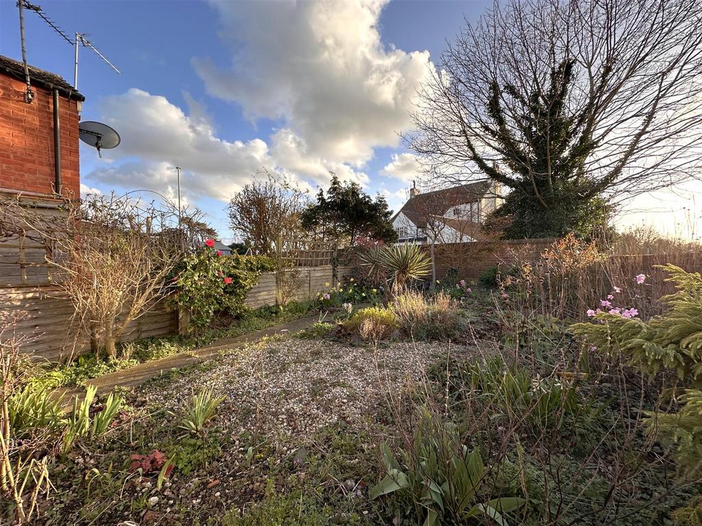 Garden 160