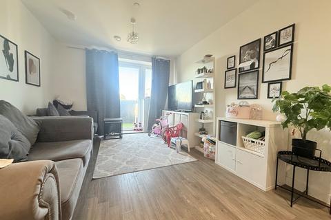 undefined, Hilltop Way, HATFIELD