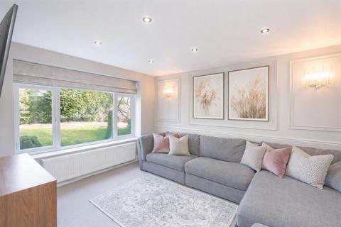 undefined, Birkdale Drive, Leeds LS17