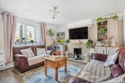 3 bedroom end of terrace house for sale, London Road, Tetbury, Gloucestershire, GL8