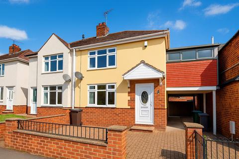 3 bedroom semi-detached house for sale, Brookside, Hucknall, Nottingham