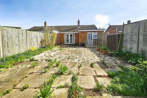 3 bedroom bungalow for sale, Nelonde Drive, Wymondham, Norfolk, NR18