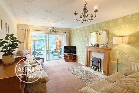 2 bedroom semi-detached bungalow for sale, Beechcroft Crescent, Streetly, Sutton Coldfield