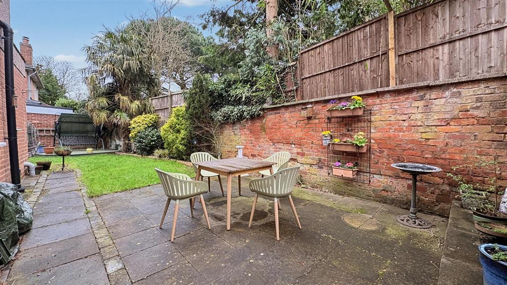 Rear Aspect/Garden