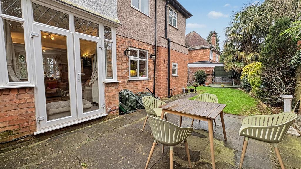 Rear Aspect/Garden