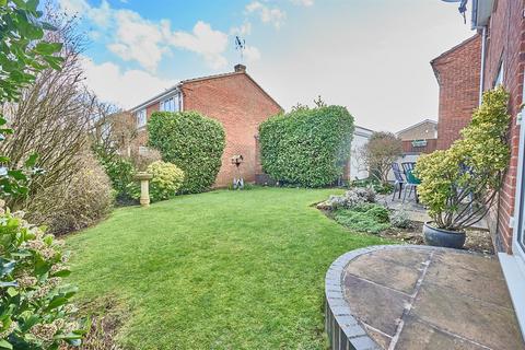 undefined, Lupin Close, Burbage, Hinckley