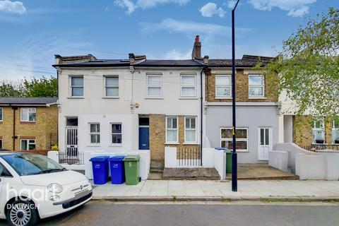 Hindmans Road, London